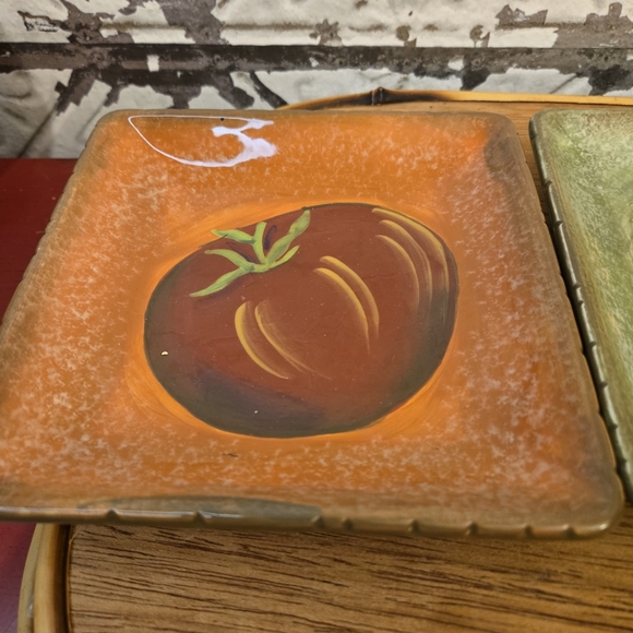 Terra Toscana Clay Art Collection Set of Three Hand-Painted Ceramic Plates Used - Picture 5 of 15